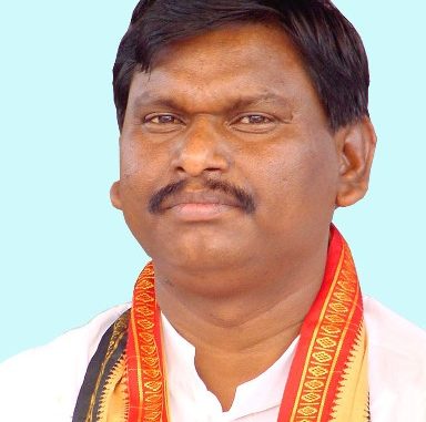 Jharkhand CM survives helicopter crash